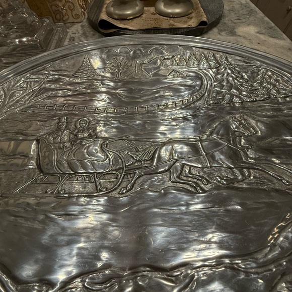 Lenox Pewter Holiday Platter 24” x 17”. - Picture 7 of 8